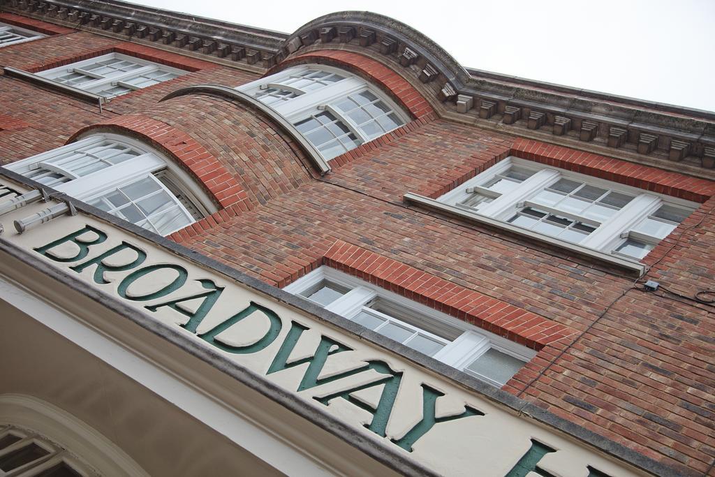 The Broadway Hotel Letchworth Szoba fotó